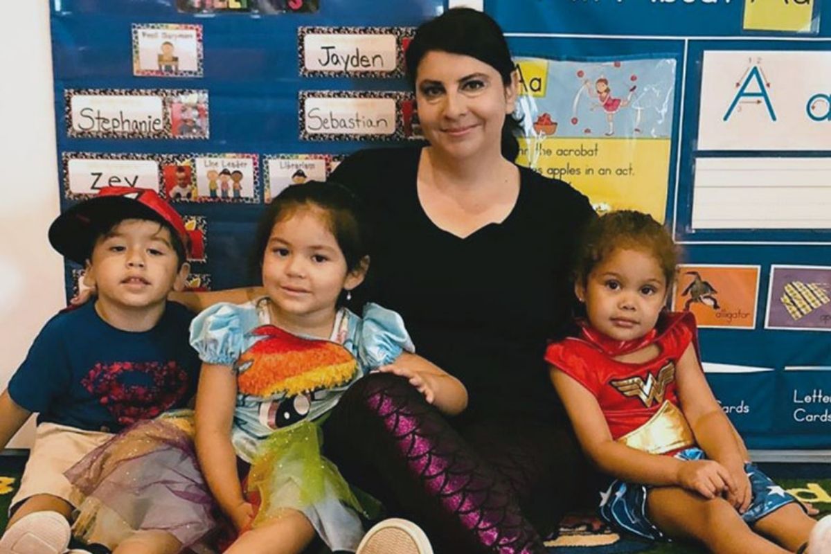 teacher and kids at a Preschool & Daycare Serving North Hollywood, Santa Monica & Van Nuys, CA